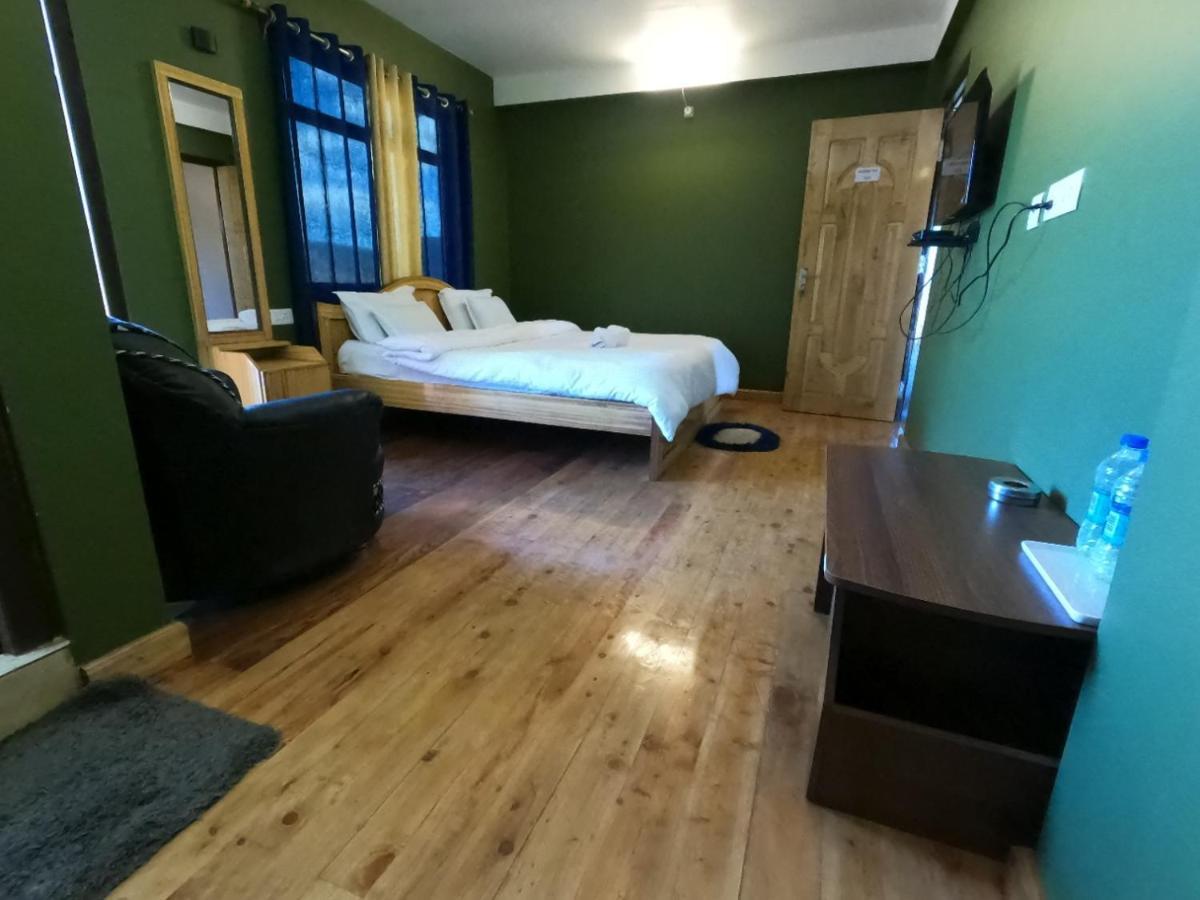 Aurora Guest House Šillong Exteriér fotografie
